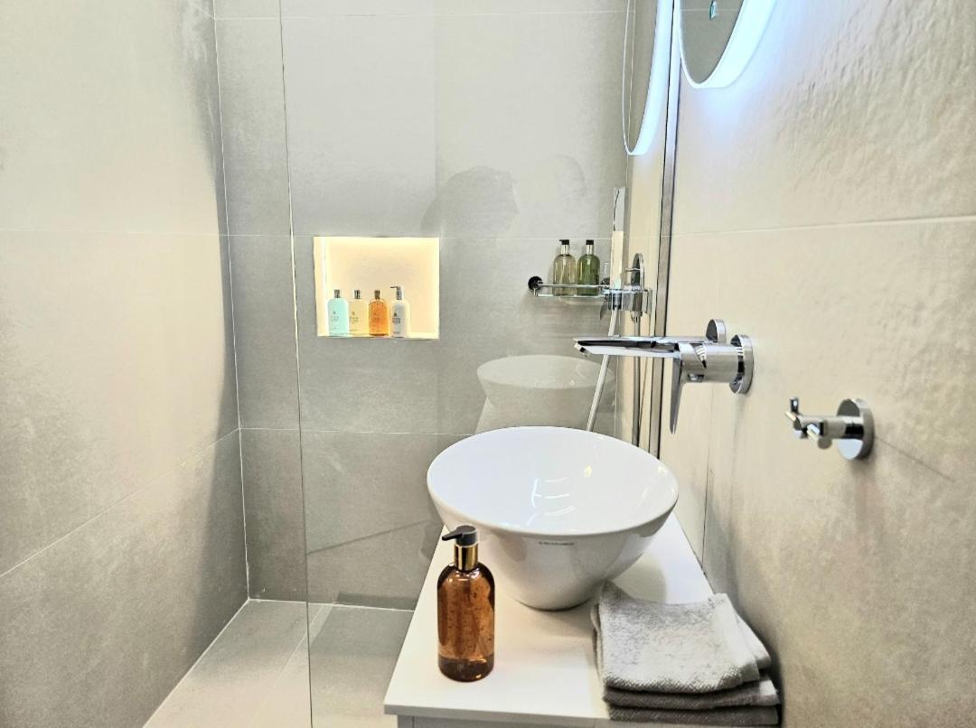 Filothei Luxury Apartment 110M2 Athen Eksteriør billede