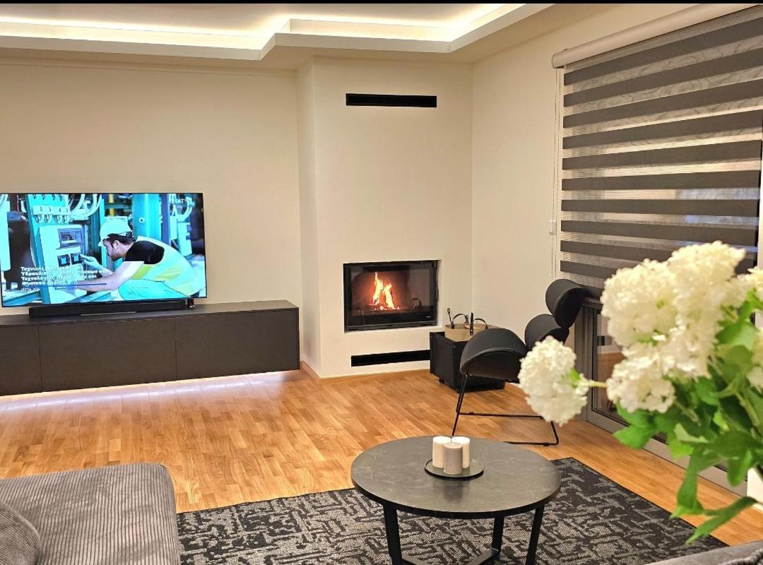 Filothei Luxury Apartment 110M2 Athen Eksteriør billede